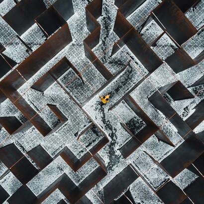 Paradosso, ultraciclo e doppio vincolo hanno in comune la capacità di intrappolare la ragione in un vicolo cieco logico