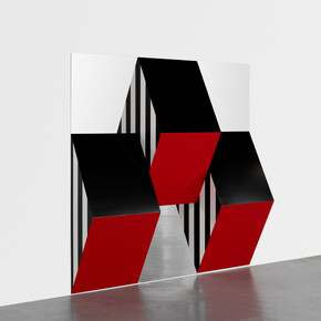 Courtesy of the Artist and Xavier Hufkens, Brussels.Photo credit: HV-studio