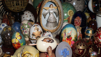 Ovos decorados com motivos diversos