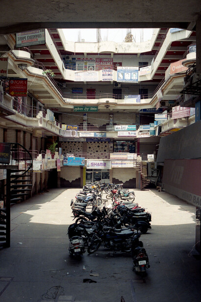 Joe Reddy “Udaipur” 2015 35mm film with flash archival paper print c-type print 60 x 84 cm edition 1/8