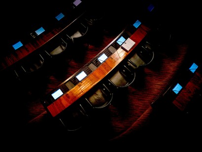 ¿Se deben financiar los partidos políticos?