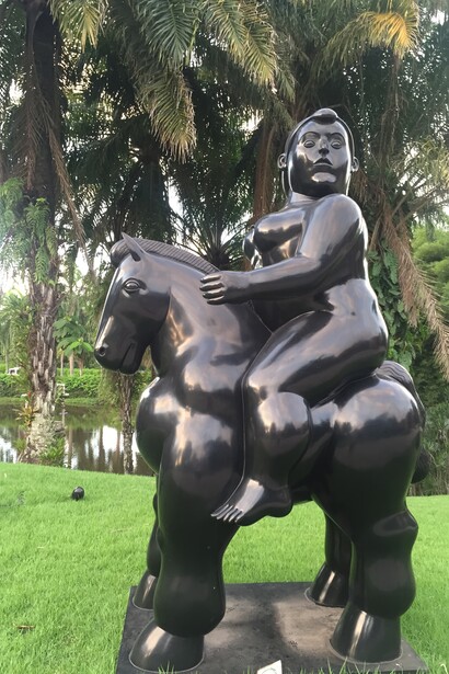 Botero. "A dama e seu cavalo". Jardins do Instituto Ricardo Brennand (foto: Andréa Franklin)