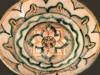 The National Museum of San Matteo in Pisa houses an extraordinary collection of ceramic basins


