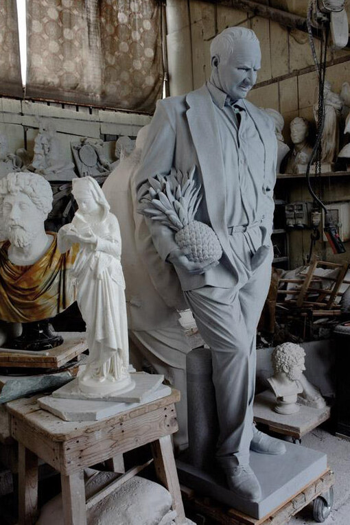 Athos Ongaro.  “Athos”, marmo bardiglio 1997-2000