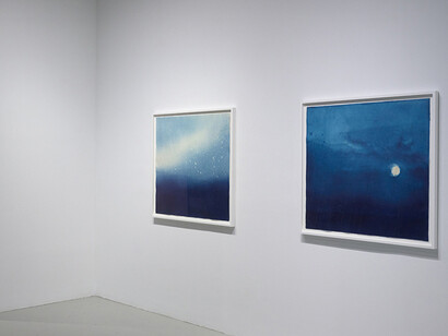 Miya Ando, Rain drawings, exhibition view. Courtesy of Sundaram Tagore Gallery