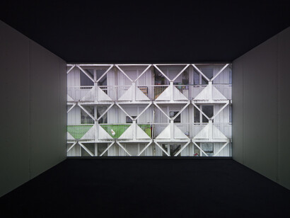 Kader Attia
La Tour Robespierre, 2018
HD video, colour, sound, dimensions variable Ed.3 + 2AP
courtesy Galerie Krinzinger and the artist
 