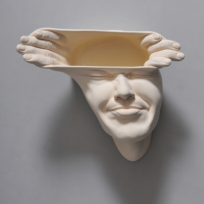 Obra de la serie 'Open mind' del escultor Jhonson Tsang