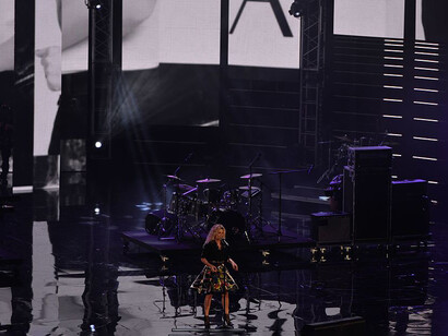 Emma (Marrone) ai Wind Music Awards 2016 presso l'Arena di Verona, Italia