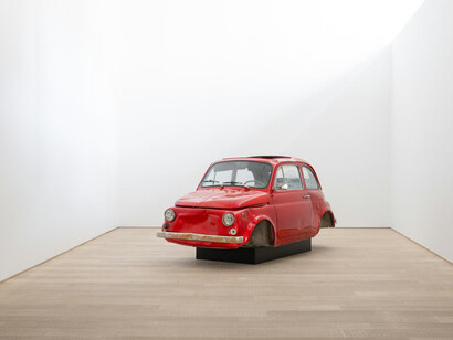 Bertrand Lavier, Morceaux choisis, exhibition view. Courtesy of Xavier Hufkens