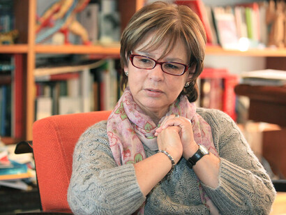 Il suicidio del figlio Daniel, un evento terribile fa da sfondo alle poesie di Piedad