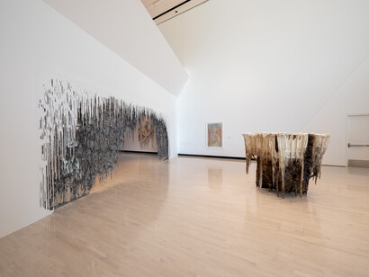 Diana Al-Hadid, unbecoming, exhibition view. Courtesy of Paul Kasmin Gallery