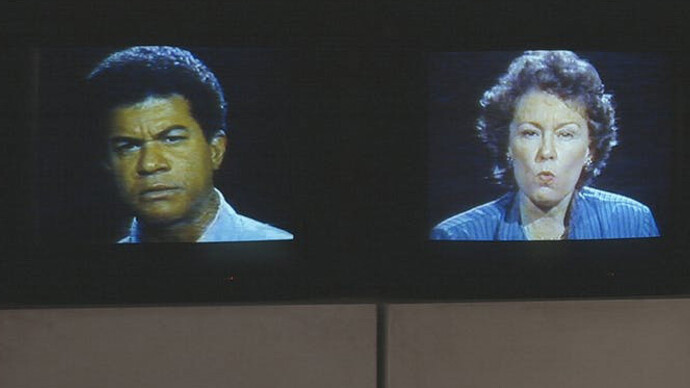 Sanguine/Bloedrood. Courtesy of M HKA