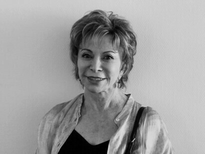 Isabel Allende, considerata la scrittrice vivente più letta al mondo di lingua spagnola
