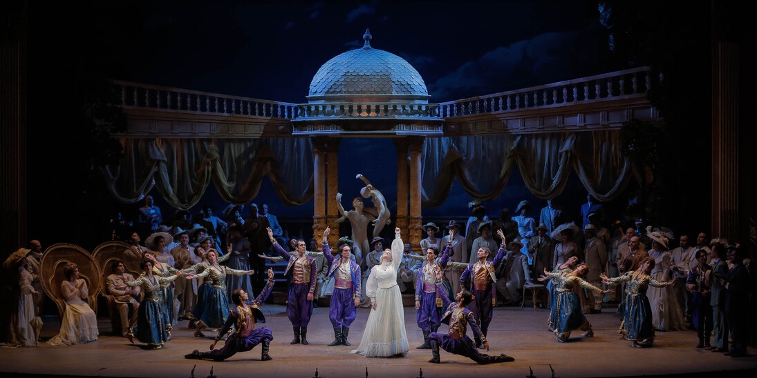 La vedova allegra. Courtesy of Teatro Filarmonico
