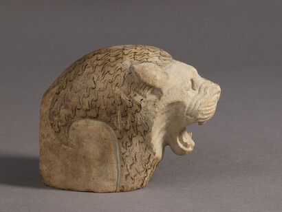 Sculptor’s model: head of roaring lion, Limestone, Late Period, 27th Dynasty (399-300 BC) or 30th Dynasty (379-341 BC) © Musée du Louvre, Dist. RMN-Grand Palais / Christian Decamps