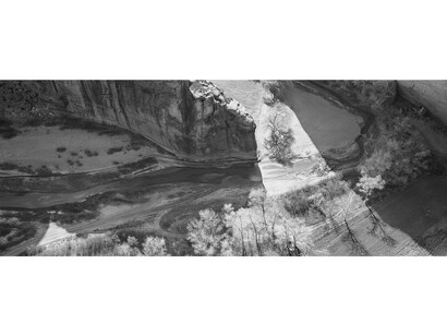 Copyright Lois Conner, Courtesy Gitterman Gallery.