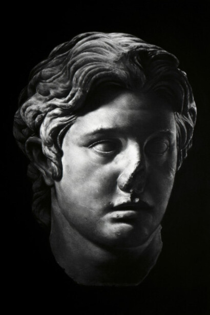 Power. Courtesy of Victor Lope Arte Contemporaneo