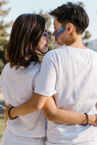 Casal homoafetivo composto por duas mulheres 