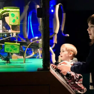 The robot zoo, exhibition view. Courtesy of Horniman Museum and Gardens