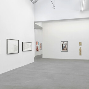 Matias Faldbakken, Abstracts and Pewter abstracts, Ausstellungsansicht. Mit freundlicher Genehmigung von Galerie Eva Presenhuber