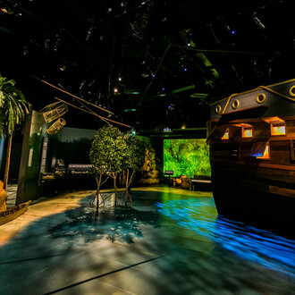 Singapore history gallery, exhibition view. Courtesy of National Museum of Singapore