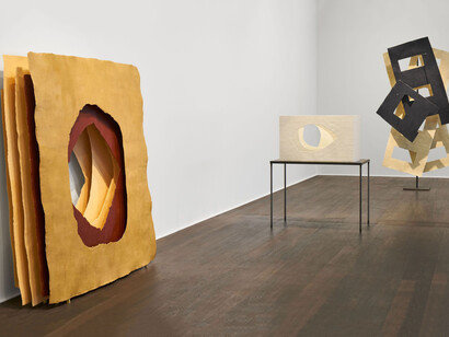 Rachel Khedoori, ausstellungsansicht. Mit freundlicher genehmigung von Hauser and Wirth