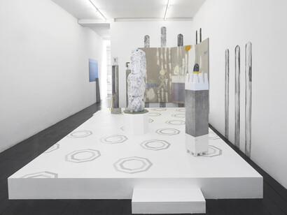 Installation view, Evy Jokhova: I dance for you my edifice, 2018. Photo: Andy Keate, Courtesy of  l’étrangère