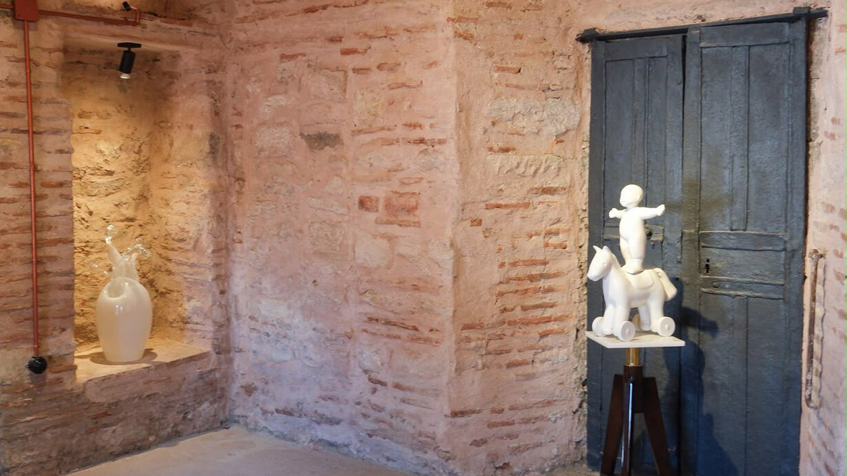 Various artists, Ways of holding on, exhibition view. Courtesy of Pg Art Gallery