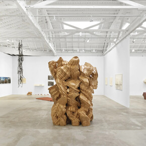 Various artists, Casting a glance: dancing with Smithson, exhibition view. Courtesy of Marian Goodman Gallery 