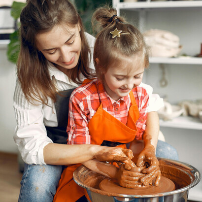 Alinhar propósito de vida com trabalho requer autoavaliação, reconhecimento de valores e estabelecimento de metas pessoais e profissionais