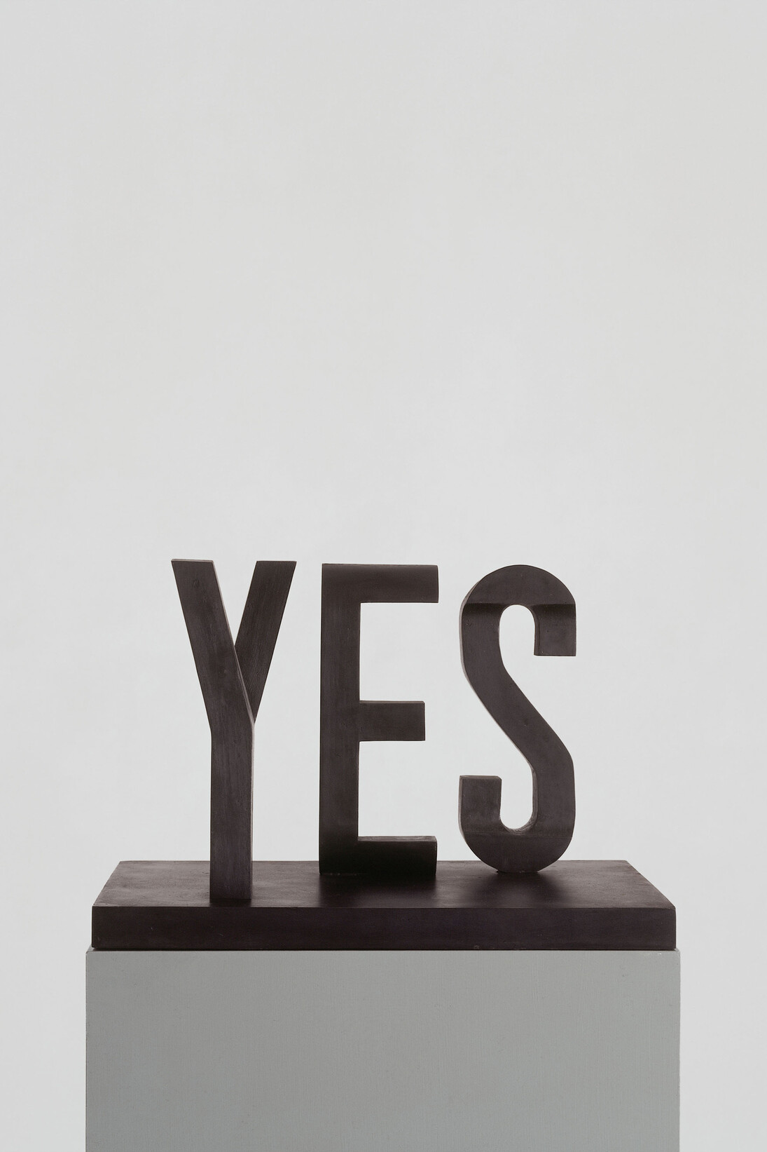 Markus Raetz
Crossing
Fusione in ferr
2002
26,4 x 40,2 x 29,5 cm
©2016 Markus Raetz, Prolitteris, Zürich
Foto: Peter Lauri, Bern 