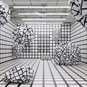 Various artists, Concepts of the all-over, exhibition view. Courtesy of Museum Haus Konstruktiv