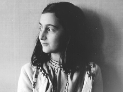 Ana Frank, de ascendencia judía, se ocultó de los nazis en Ámsterdam, Países Bajos