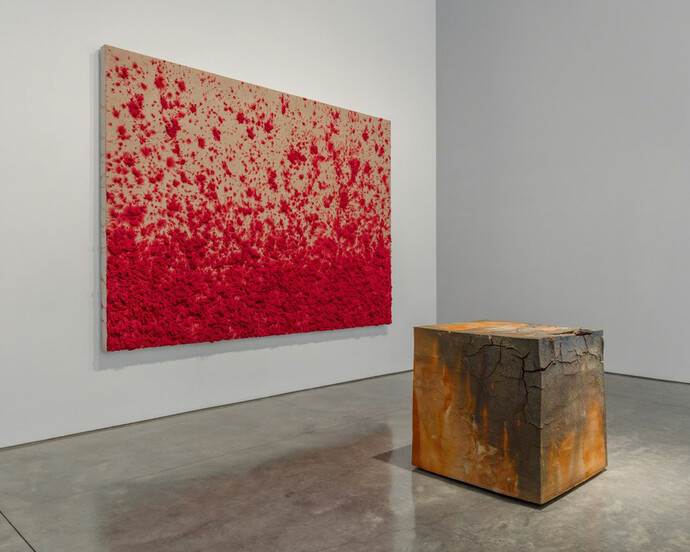 Bosco Sodi. Caryatides. Courtesy of Paul Kasmin Gallery