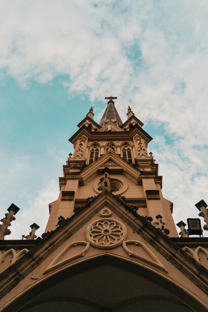 Desvendando os mitos e a realidade por trás do desenvolvimento sustentável