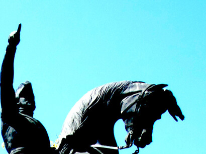Hay estatuas ecuestres de San Martín por todo el mundo 