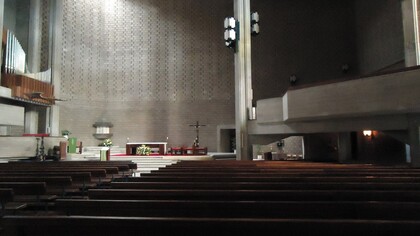 Igreja do Sagrado Coração de Jesus, dos arquitectos Nuno Portas e Nuno Teotónio Pereira
