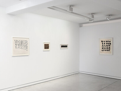 Pierrette Bloch, Essence, ausstellungsansicht. Mit freundlicher genehmigung der Galerie Karsten Greve