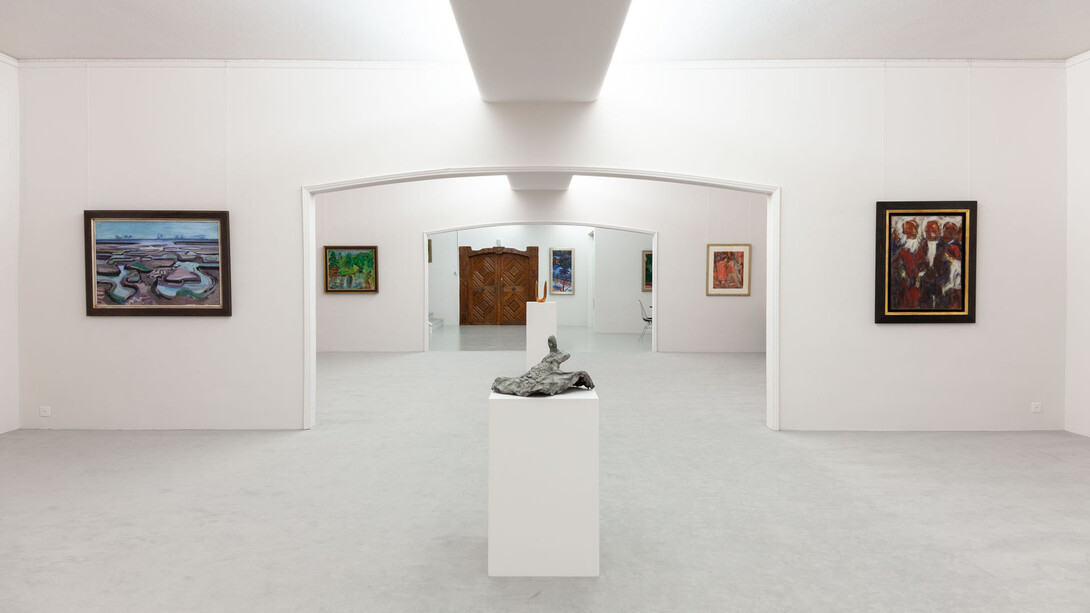 Various artists, Expressive! Expressionist paintings of the first and second generation, exhibition view. Courtesy of Galerie Henze & Ketterer