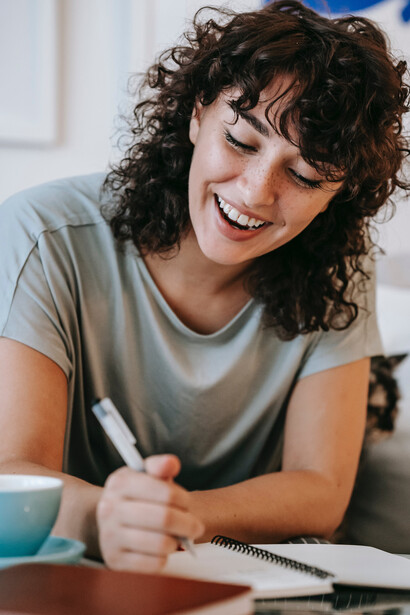 Sentimento de alegria ao acertar primeiros exercícios em outro idioma