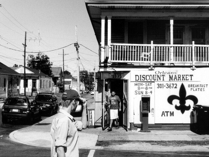 Risk Hazekamp, Solitary Fruit - Damn I’m Good (Louisiana), 2012, 12.5 x 19 cm, analogue B&W photograph. Image Courtesy of Hanmi Gallery