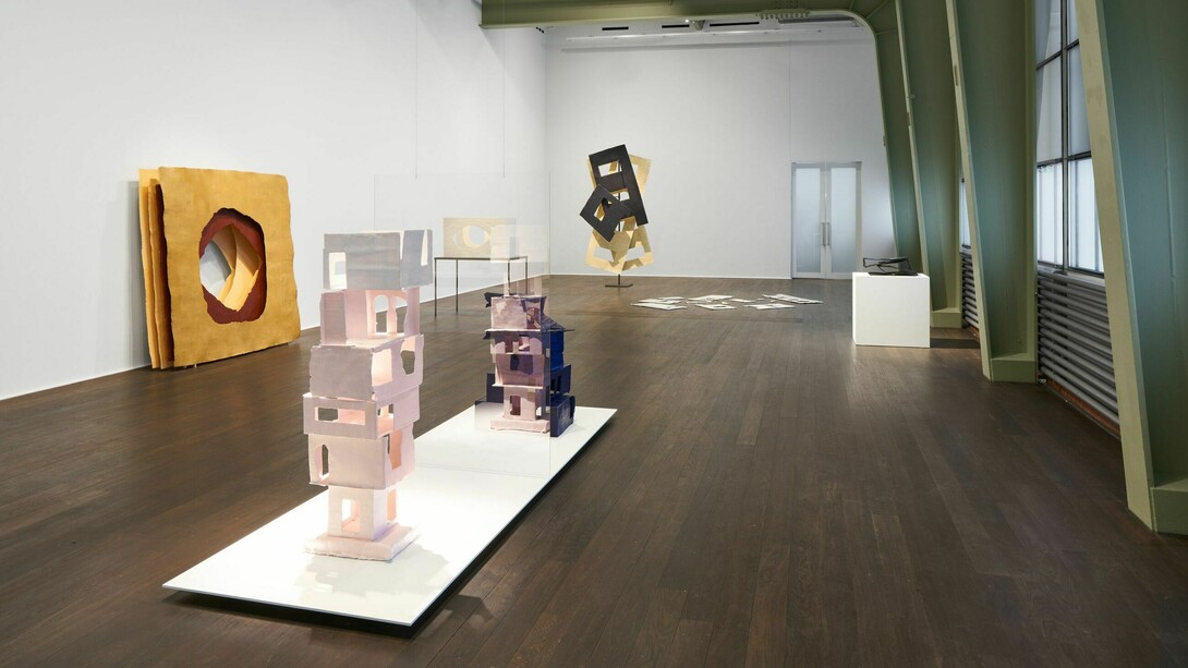 Rachel Khedoori, exhibition view. Courtesy of Hauser & Wirth