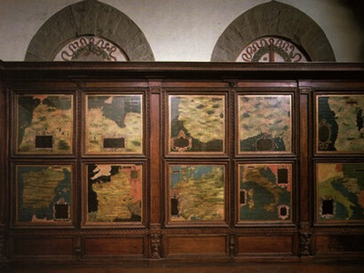 Sala delle Carte geografiche, dettaglio degli armadi
