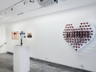 Data Dating. Courtesy of Galerie Charlot. Photo credit Michael DePasquale