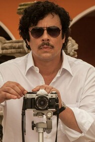 Benicio del Toro encarnando al narcotraficante colombiano Pablo Escobar