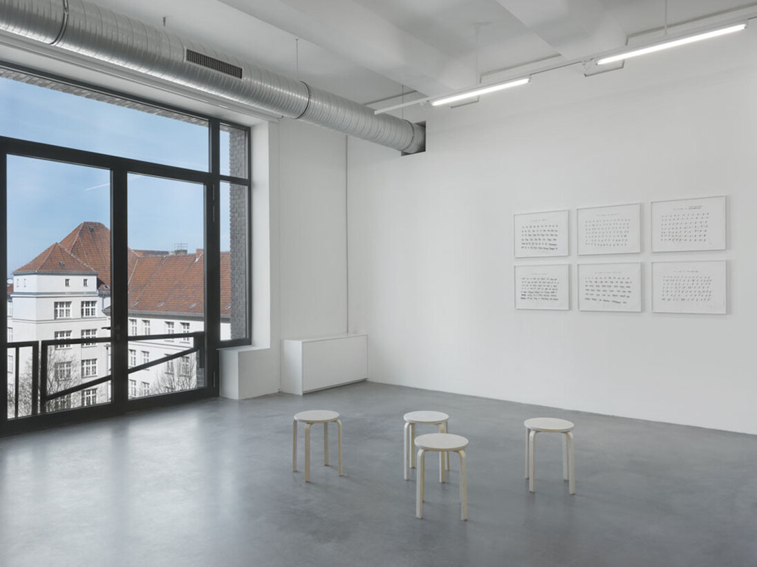 Ausstellungsansicht „Up and Down“, Foto: Jens Ziehe