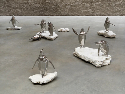 Jeppe Hein, You are never really allone, exhibition view. Courtesy of König Galerie