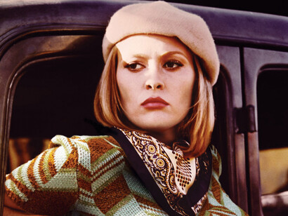 Faye Dunaway como Bonney