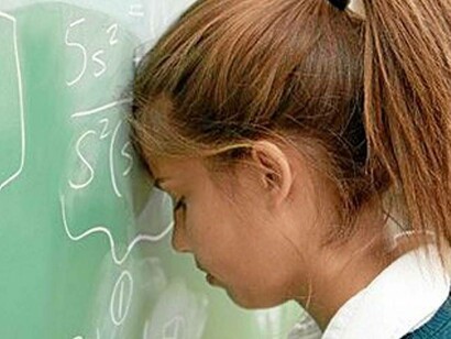 Niña con dificultades de aprendizaje