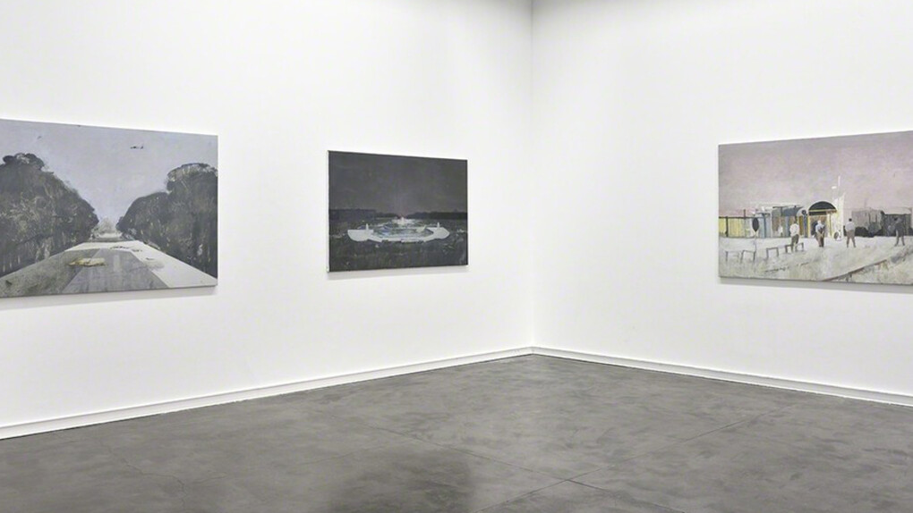Tirana-Versailles, Exhibition view. Courtesy of Galerie Mitterrand